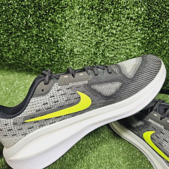Nike Vomero 17 Black Gray Volt Athletic Running Sneakers FB1309-001 Mens 12.5 - Picture 6 of 10